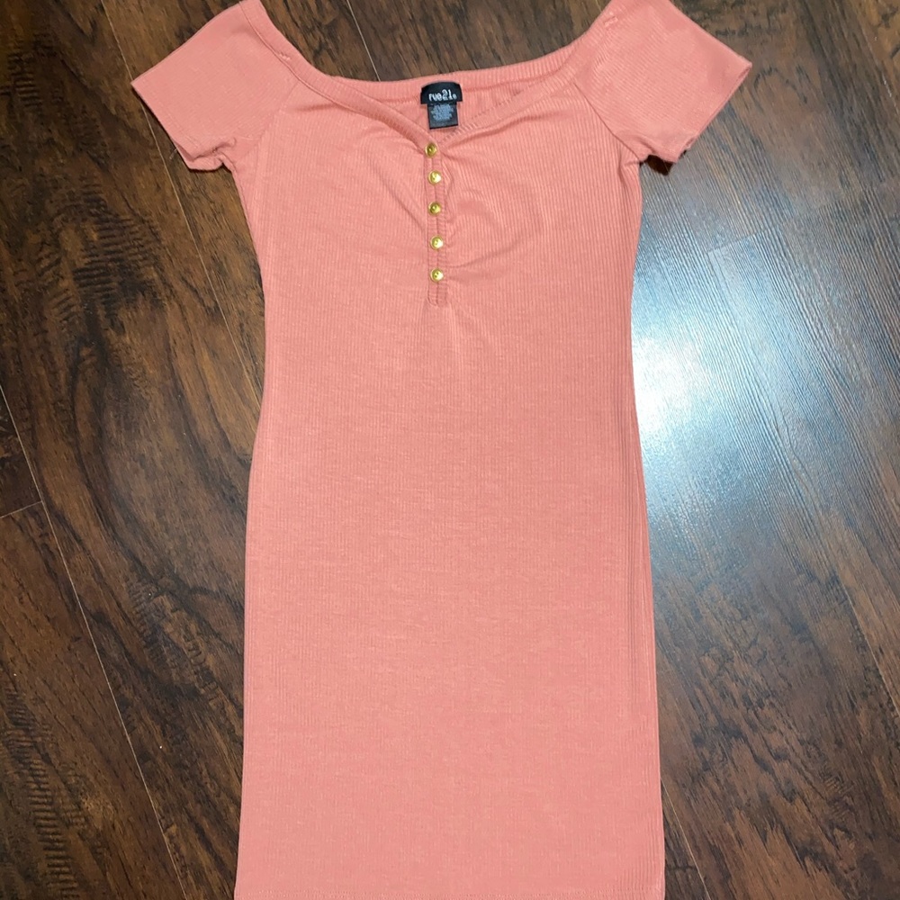 Semi-formal dress